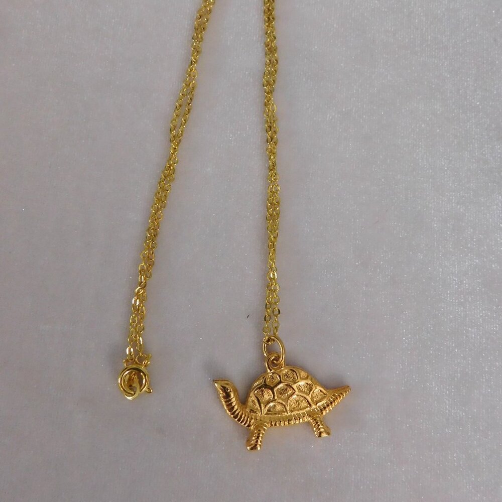 Ladies "Fun" Turtle Necklace